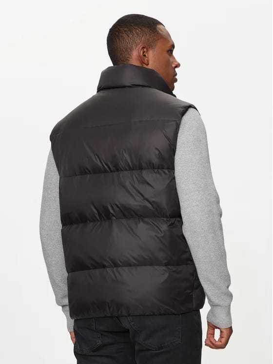 CALVIN KLEIN JEANS Vestă J30J325901 Negru