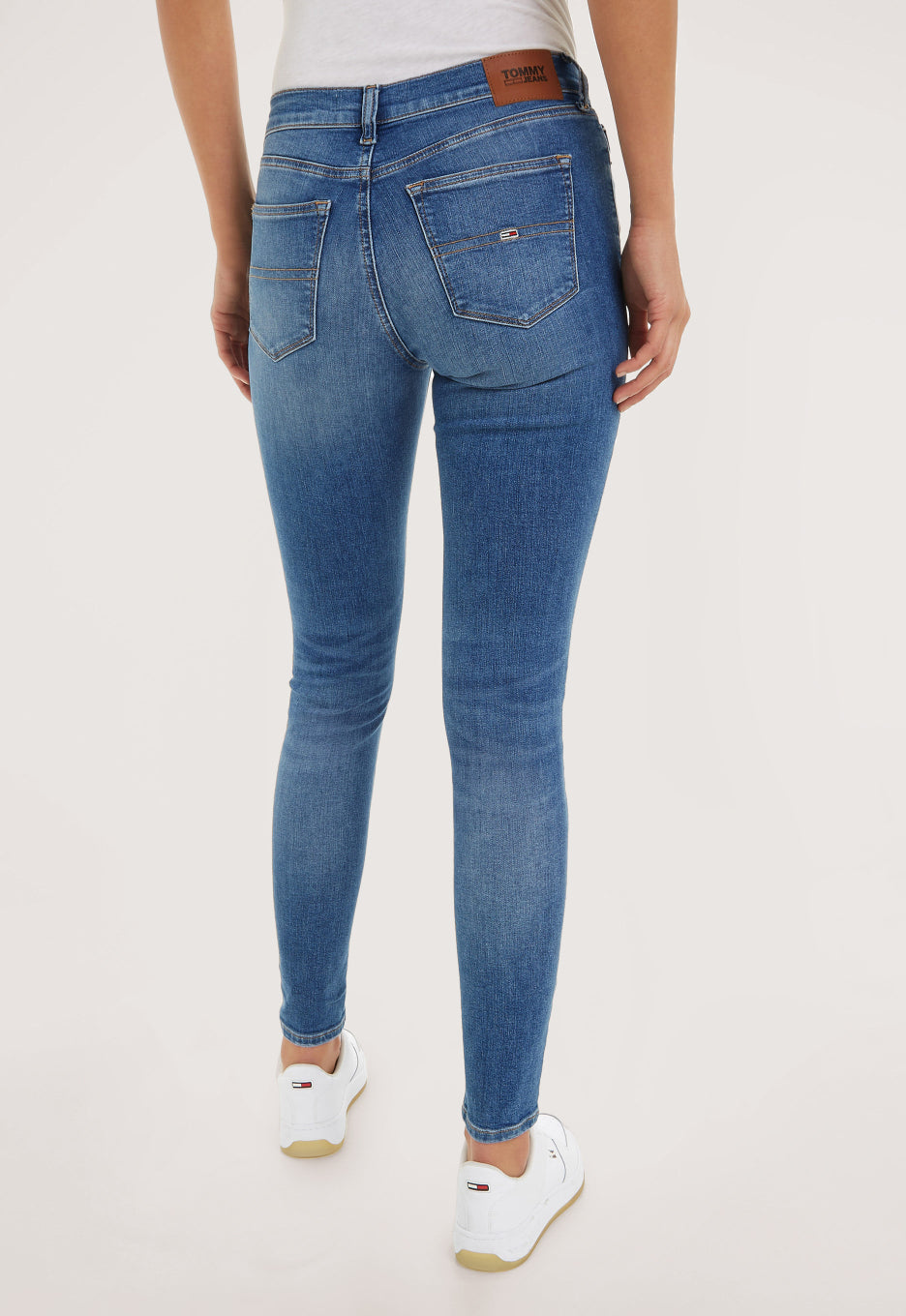 TOMMY JEANS Blugi Nora DW0DW16041 1A5 Albastru deschis