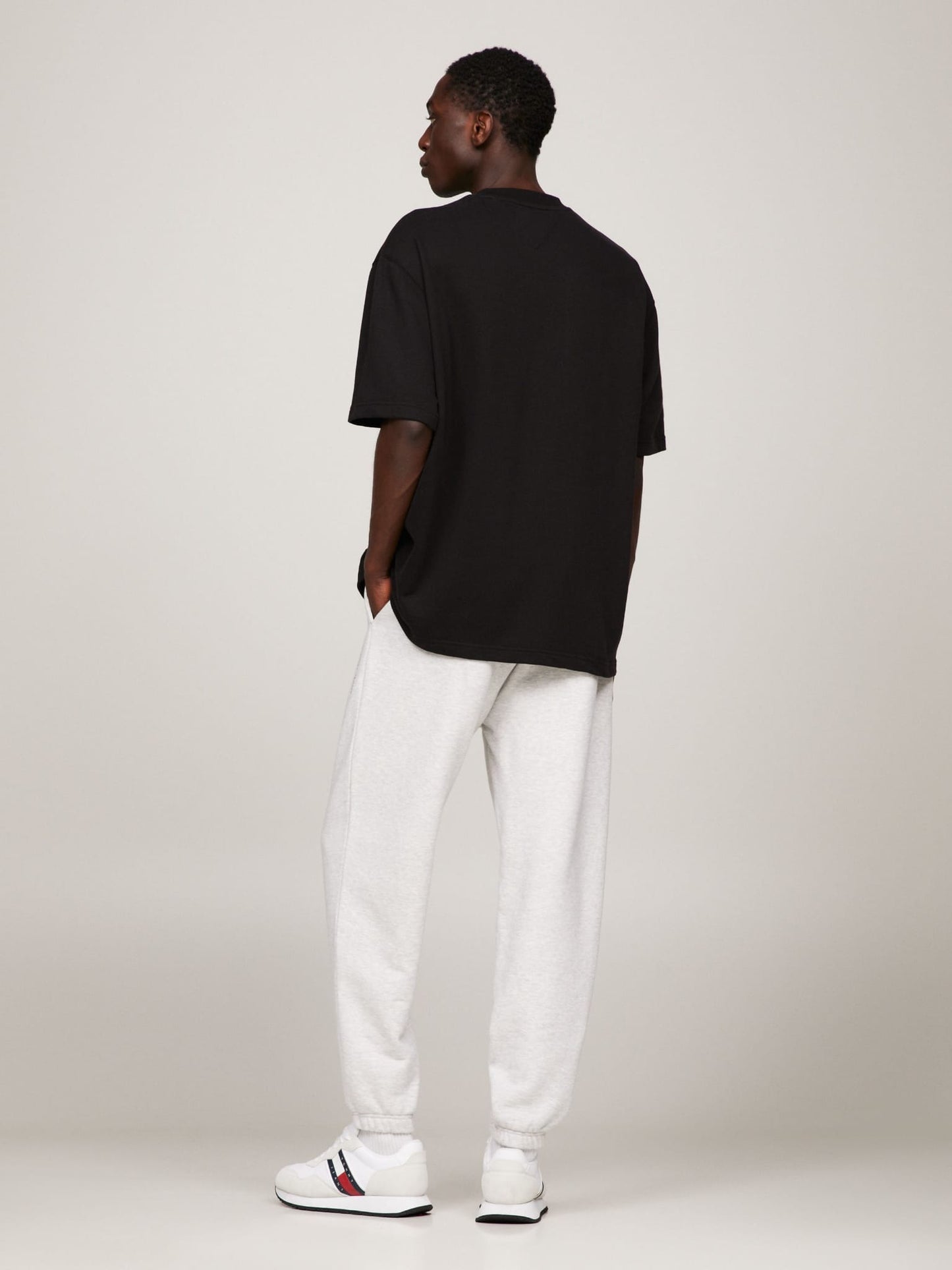 TOMMY JEANS Tricou Oversize - Negru