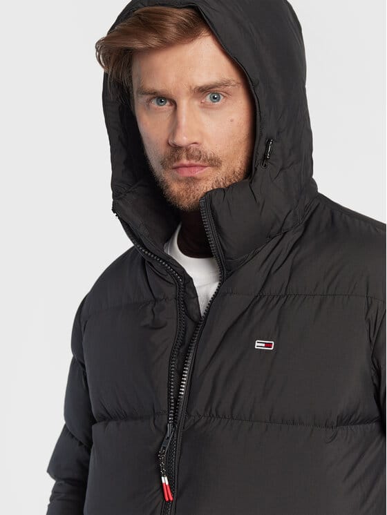 TOMMY JEANS Geacă din puf DM0DM15117 Negru