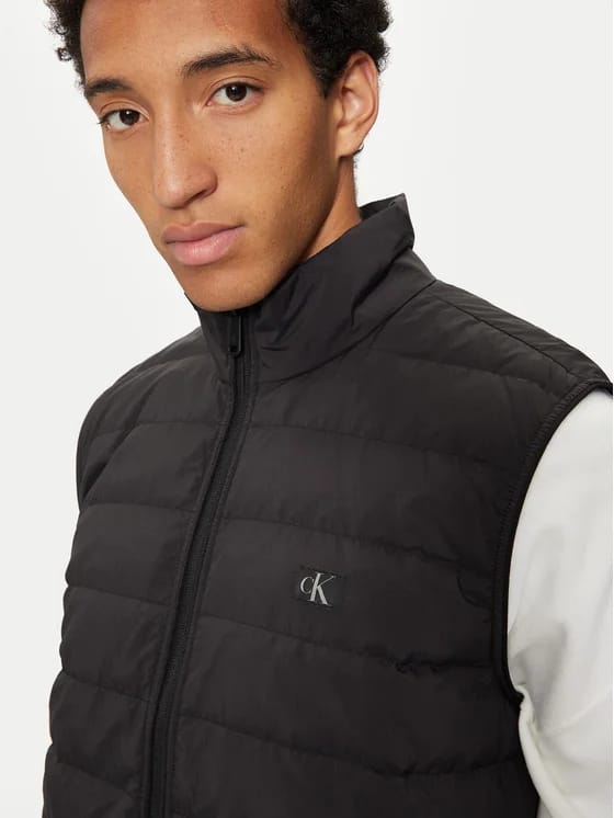 CALVIN KLEIN JEANS Vestă J30J326635 Negru