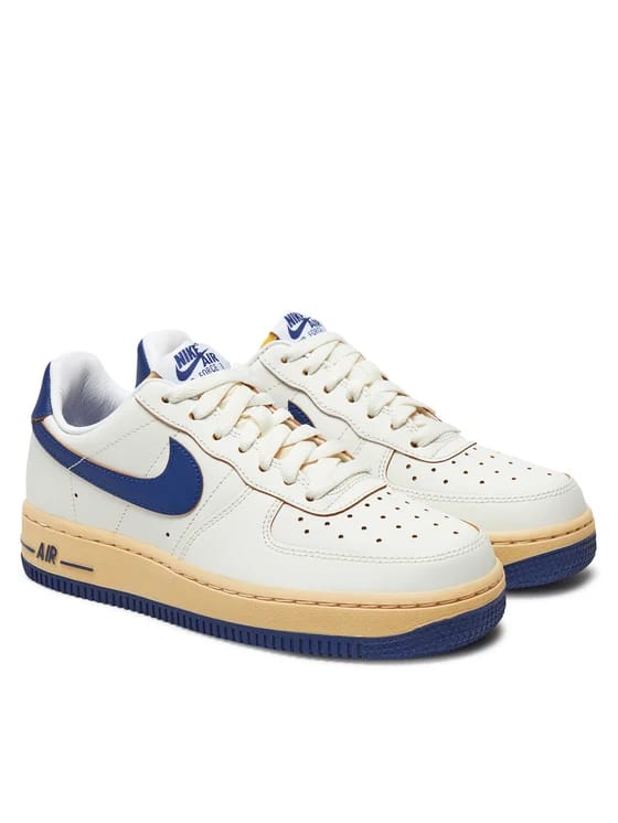 NIKE Sneakers Air Force 1'07 FQ8103 133 Alb Unisex